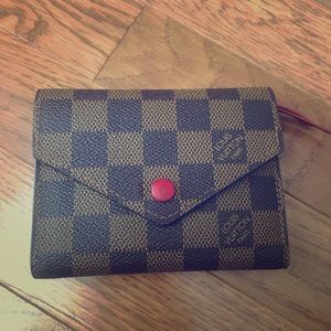 Louis Vuitton Victorine wallet